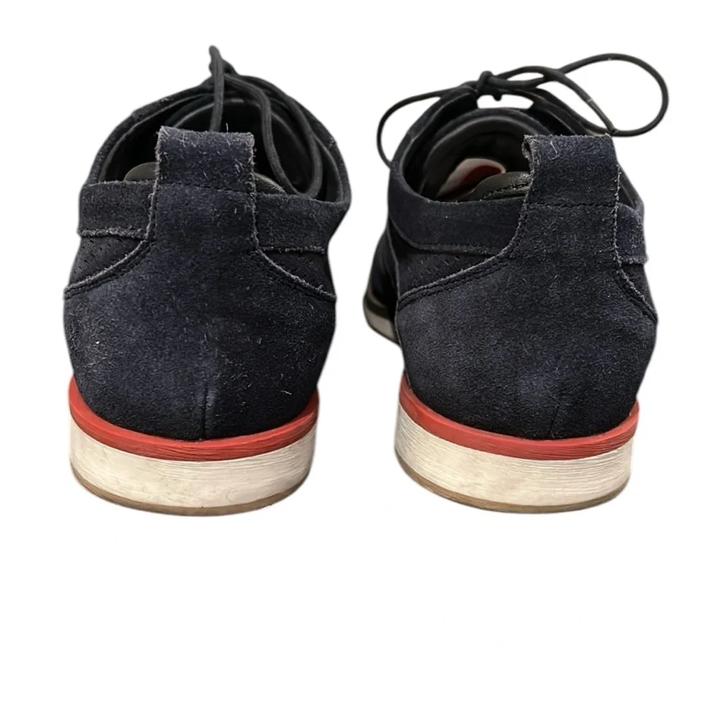 Thomas & Vine Men’s Navy Suede Wing Tips Size 10.5